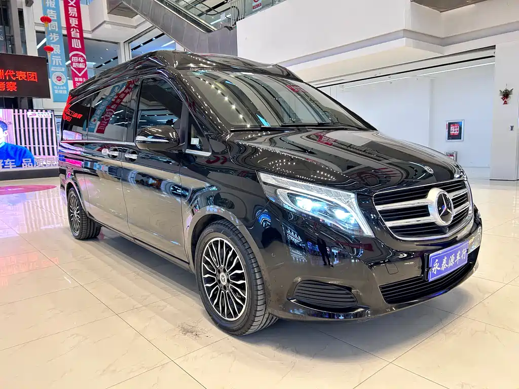 Mercedes-Benz V-Class 2020 — фото 3