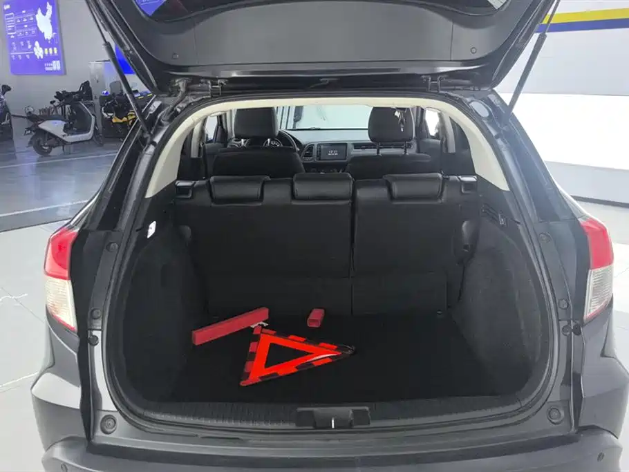 Honda Vezel 2020 — фото 4