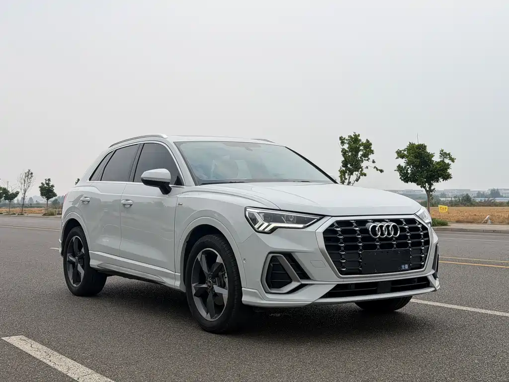 Audi Q3 2023
