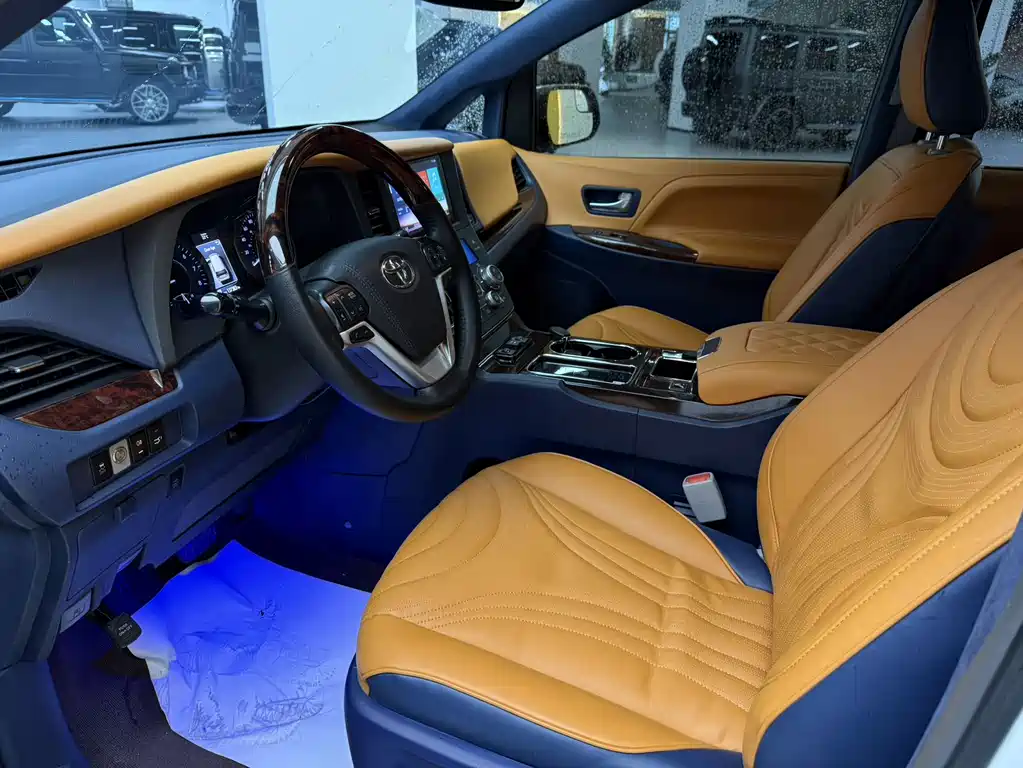 Toyota Sienna 2018