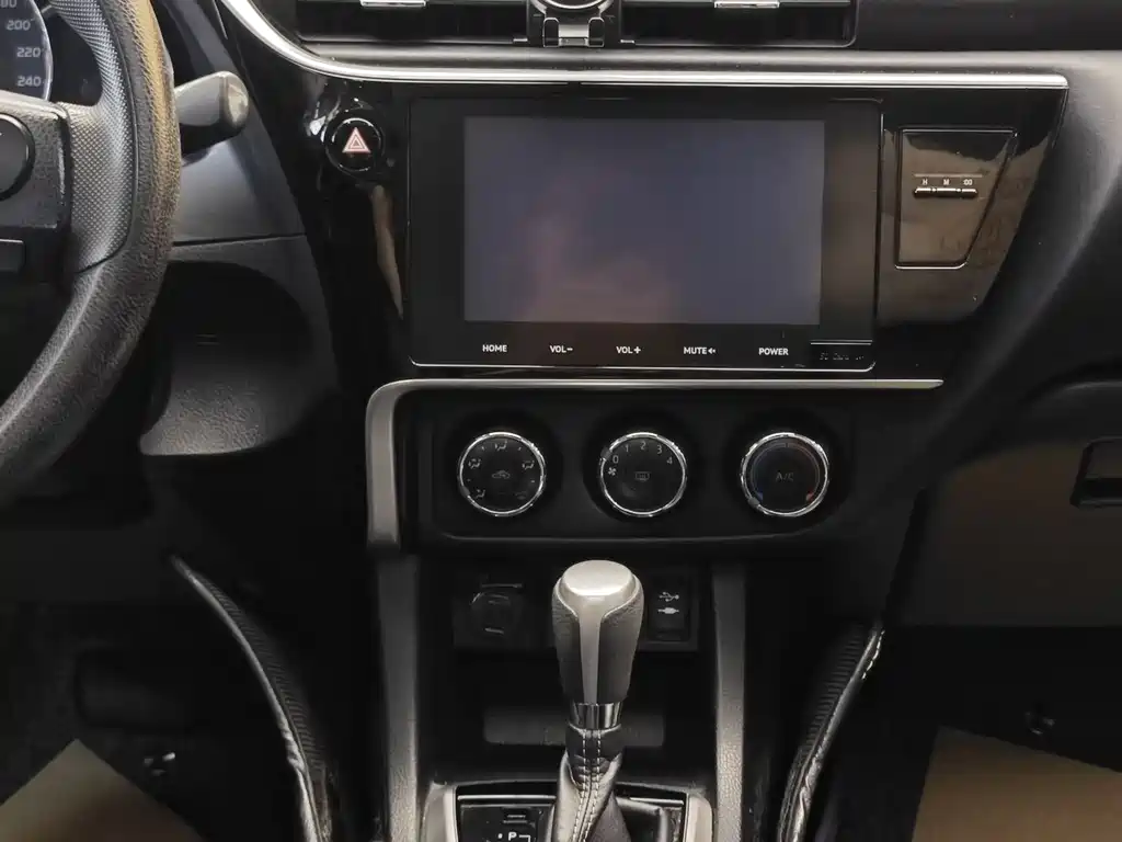 Toyota Levin 2018 — фото 18