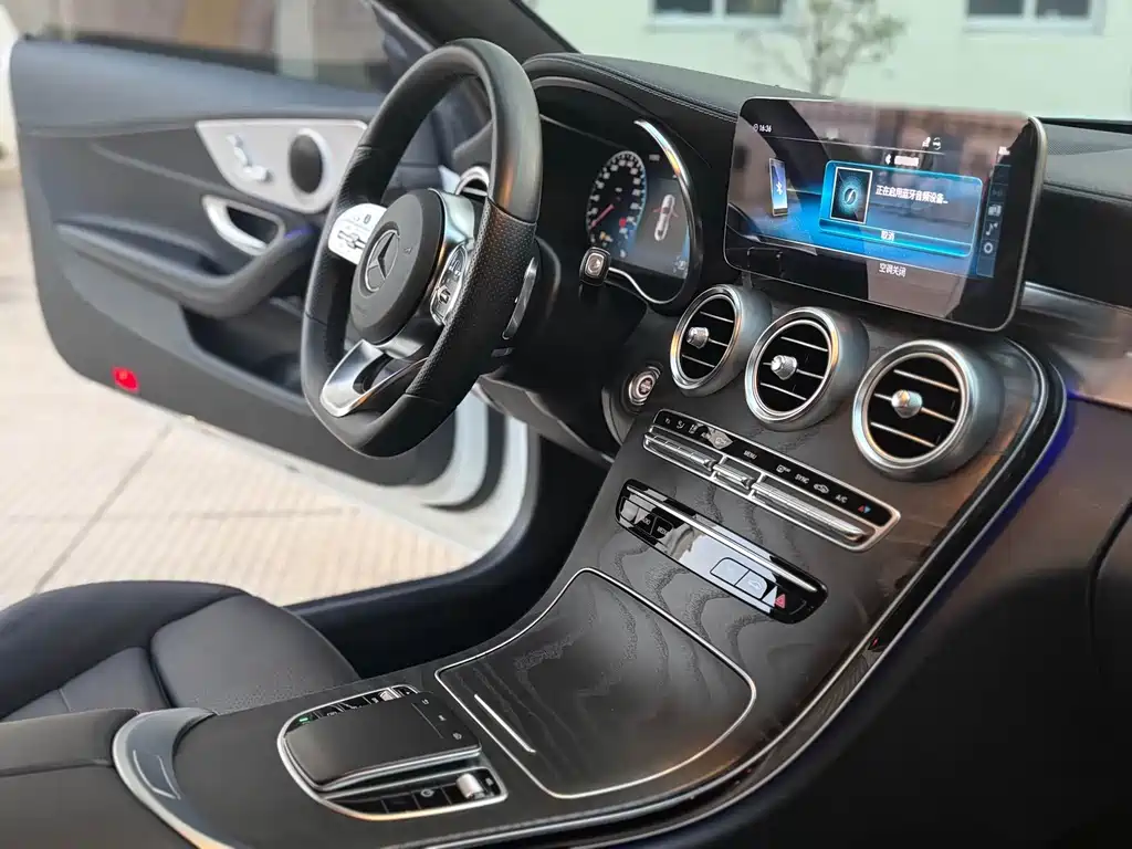 Mercedes-Benz C-Class 2020 — фото 9