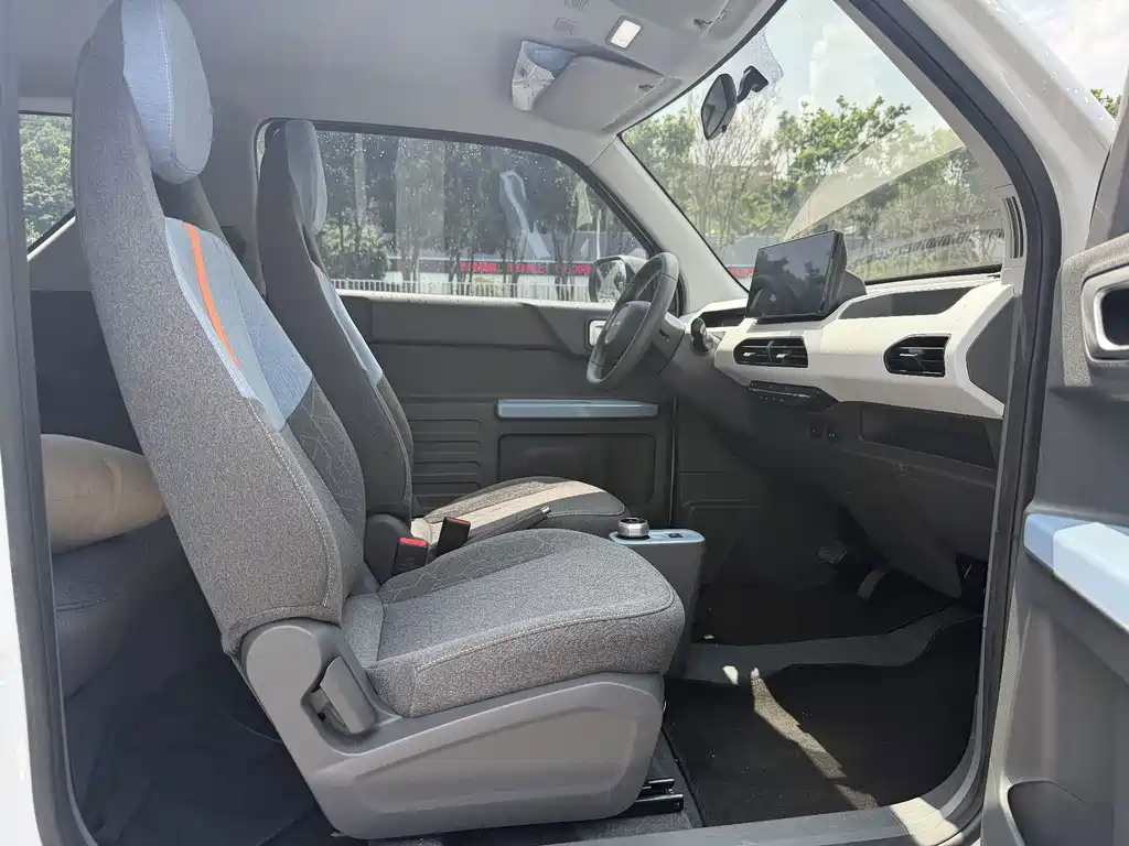 Geely Galaxy Panda 2023 — фото 10