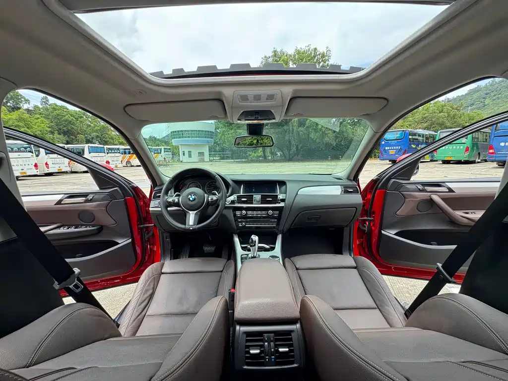 BMW X4 2017 — фото 12