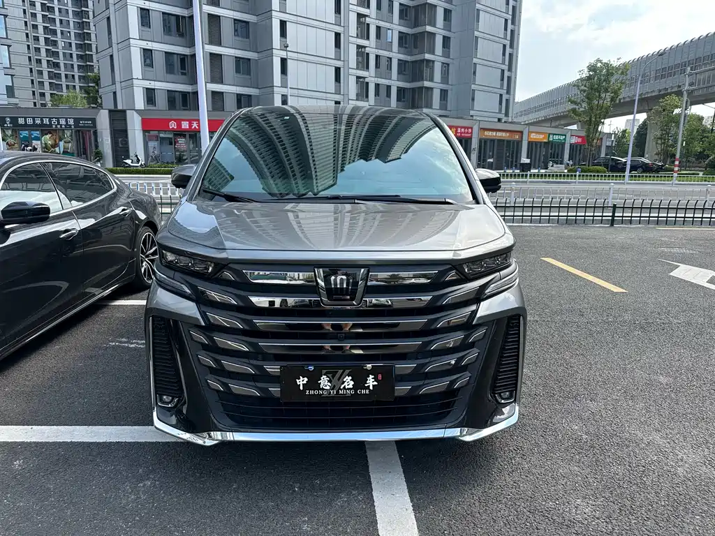Toyota Vellfire 2024 — фото 2