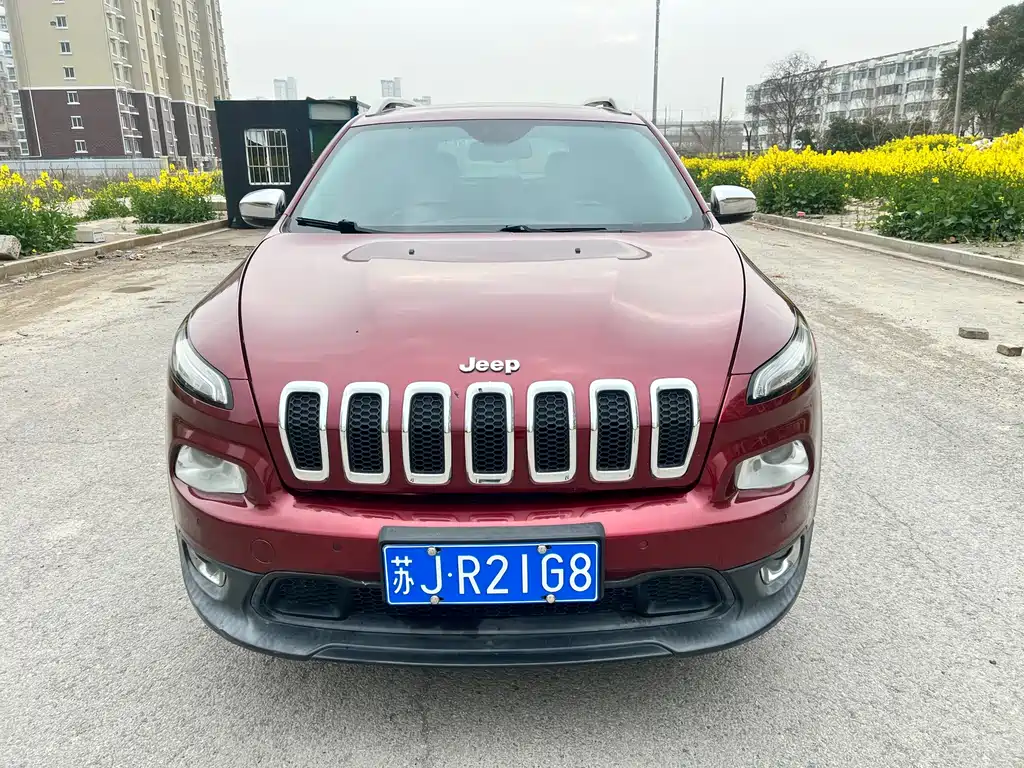 Jeep Cherokee 2016 — фото 1