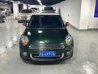 MINI MINI 2012