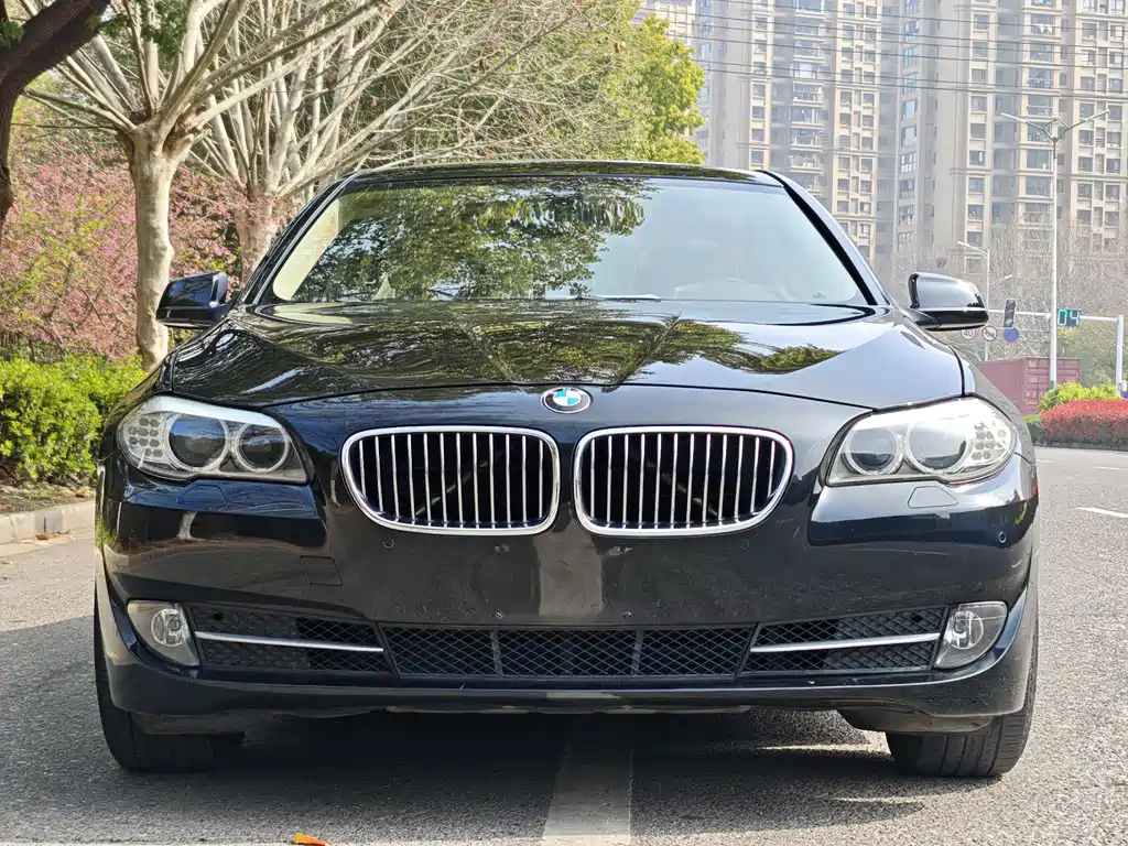 BMW 5 Series 2012