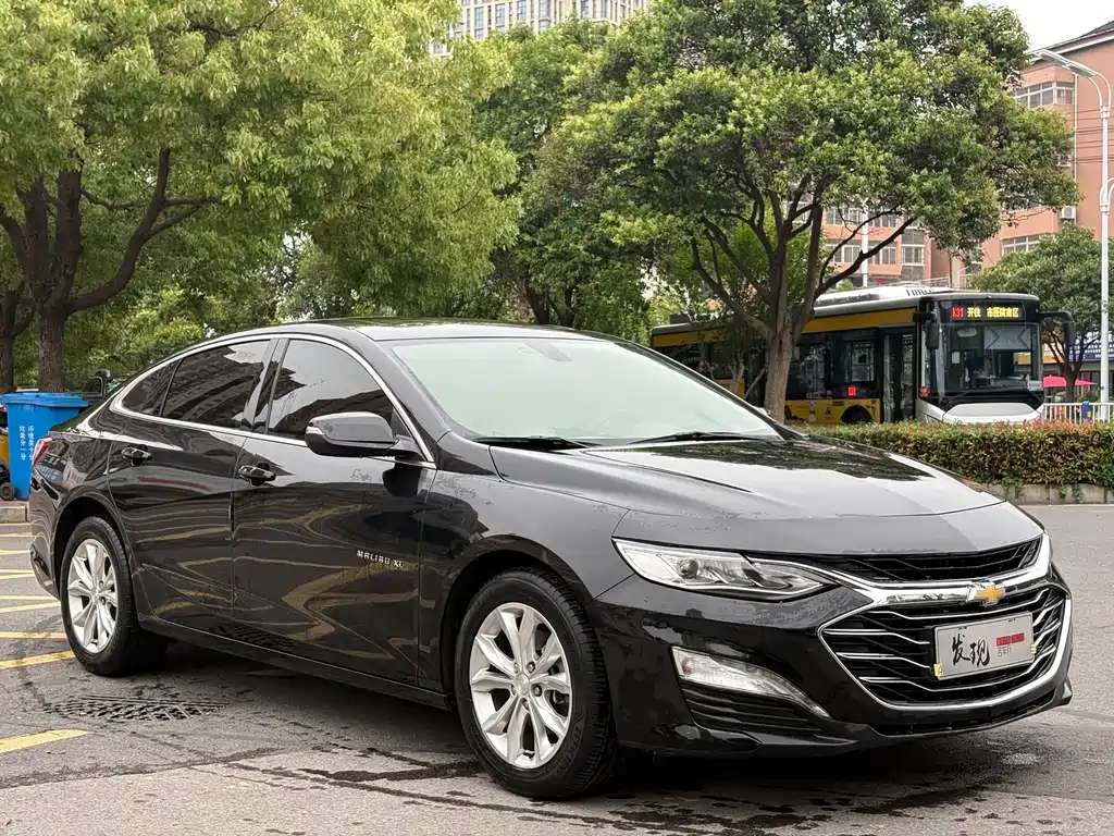 Chevrolet Malibu XL 2022 — фото 3