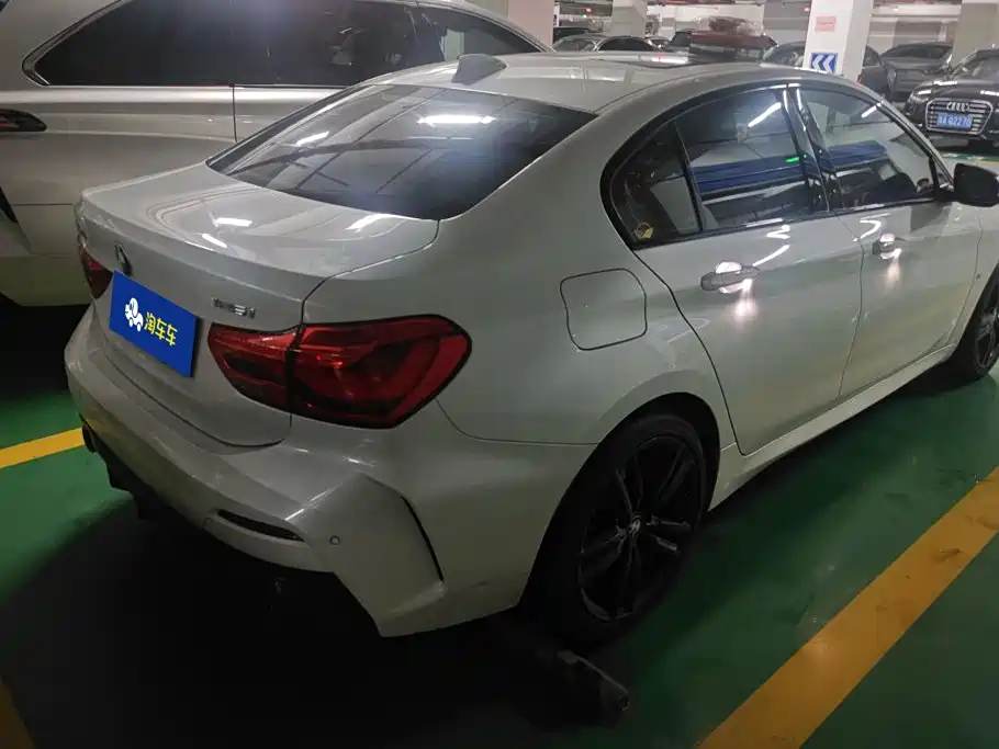 BMW 1 Series 2022