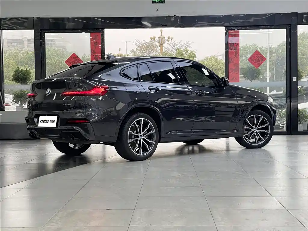 BMW X4 2021 — фото 6