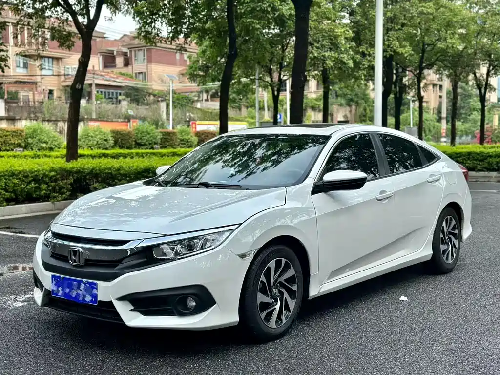 Honda Civic 2019 — фото 1