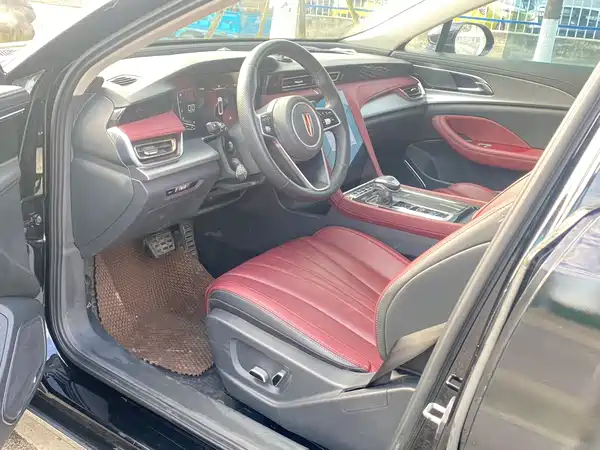Hongqi H5 2023