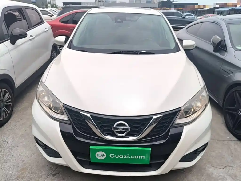 Nissan Tiida 2017 — фото 3