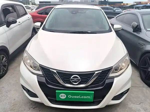 Nissan Tiida 2016