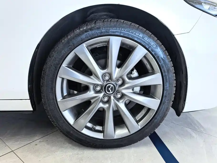 Mazda 3 Angkesela 2022