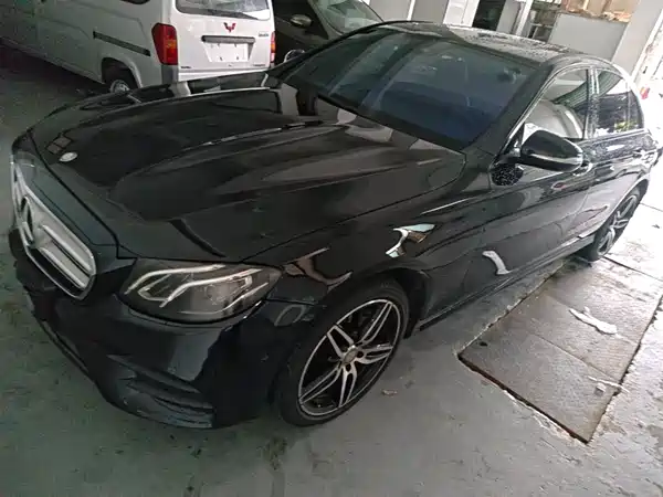 Mercedes-Benz E-Class 2017