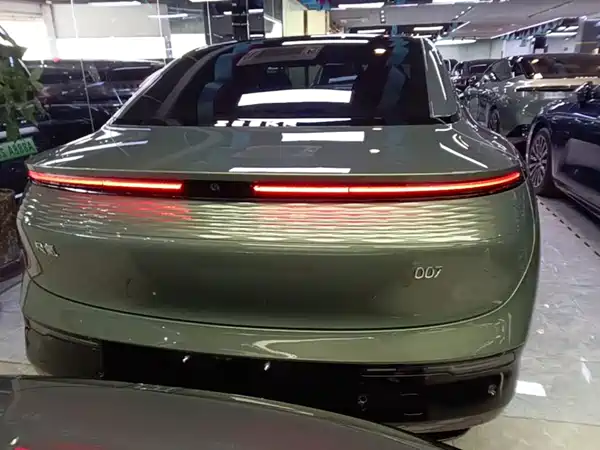 Zeekr 007 2024