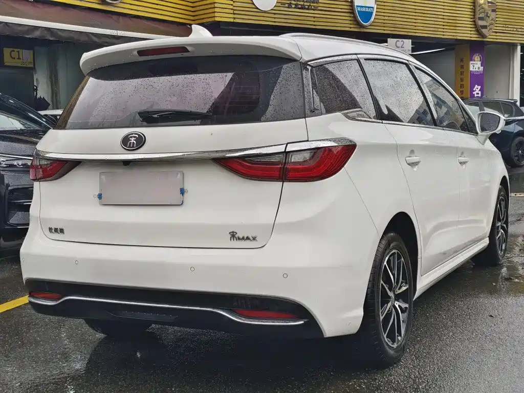 BYD Song MAX 2018 — фото 11
