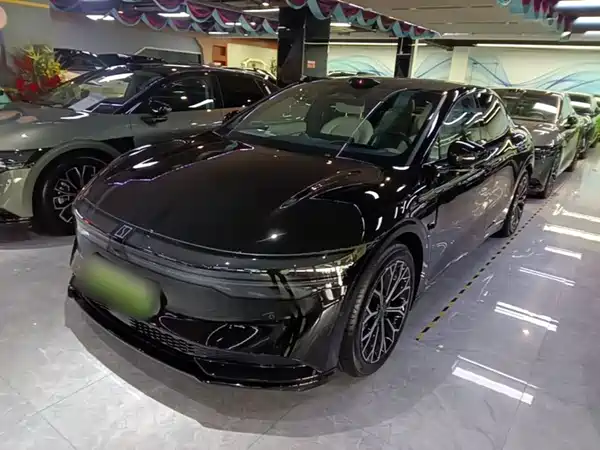 Zeekr 007 2024