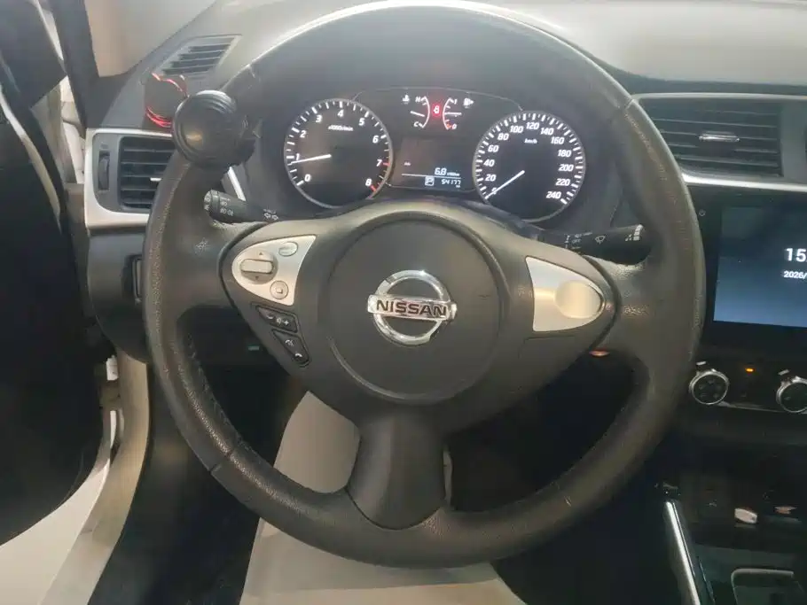 Nissan Sylphy 2019 — фото 15