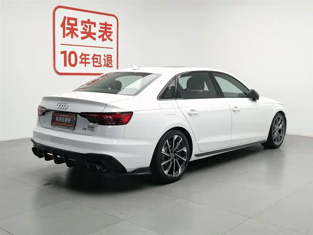Audi A4L 2023 — фото 2