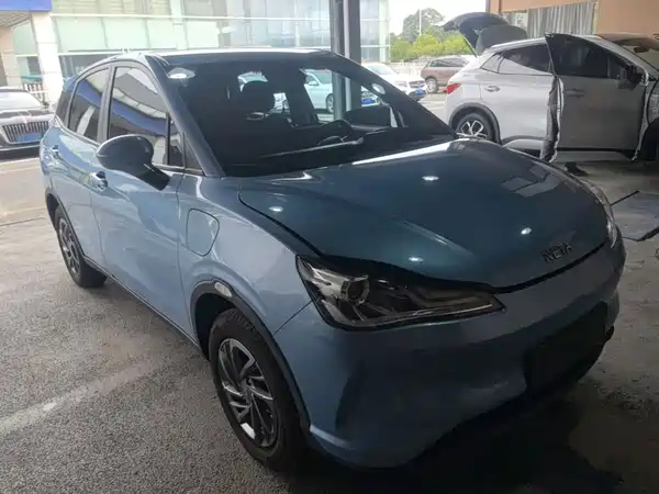 Neta V 2022