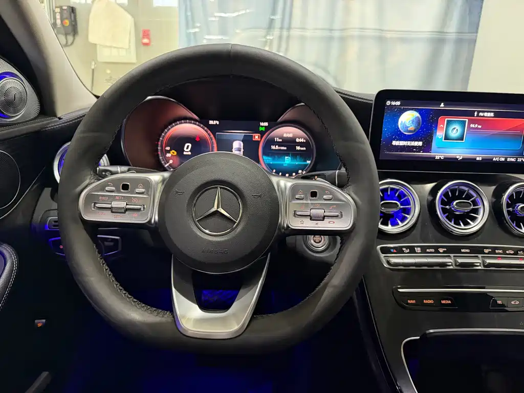 Mercedes-Benz C-Class 2021 — фото 9
