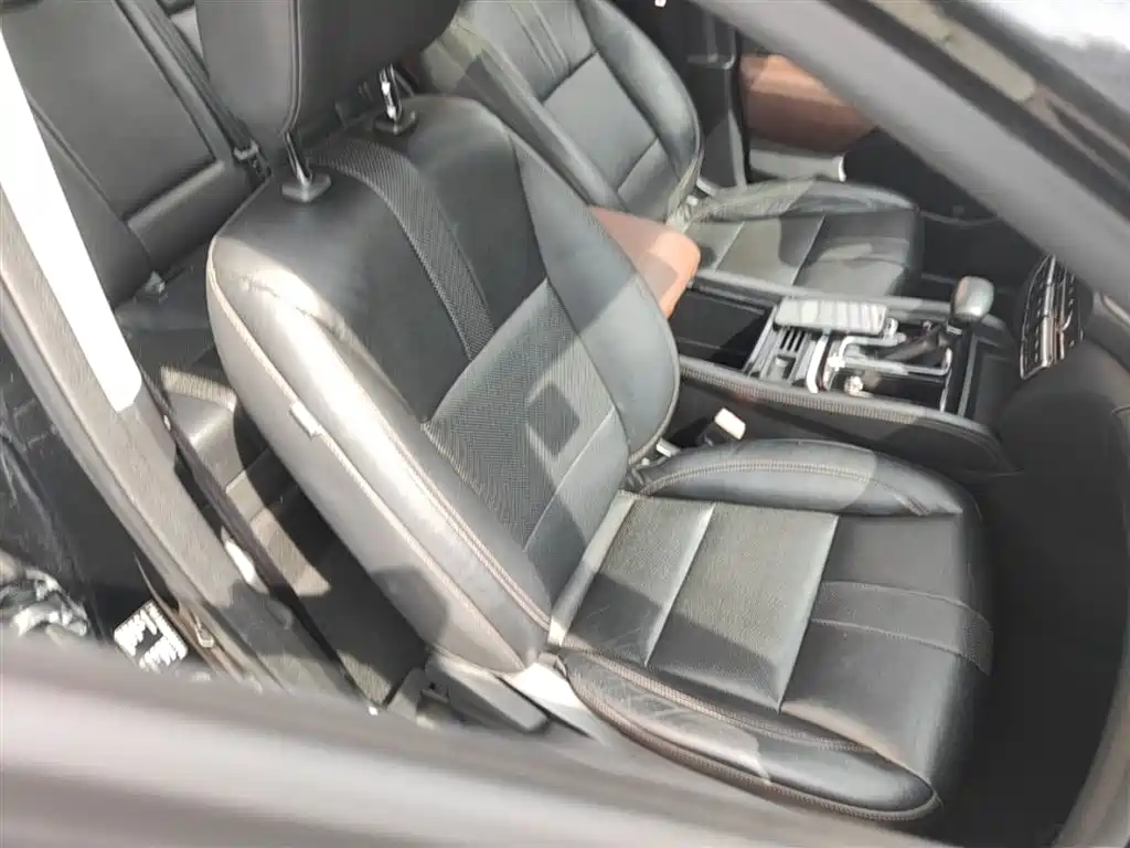 GAC Motor Trumpchi GS7 2019 — фото 24