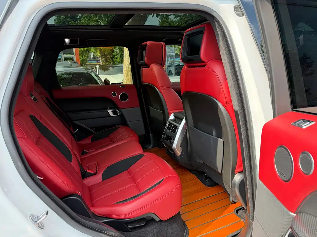 Land Rover Range Rover Sport 2020 — фото 13