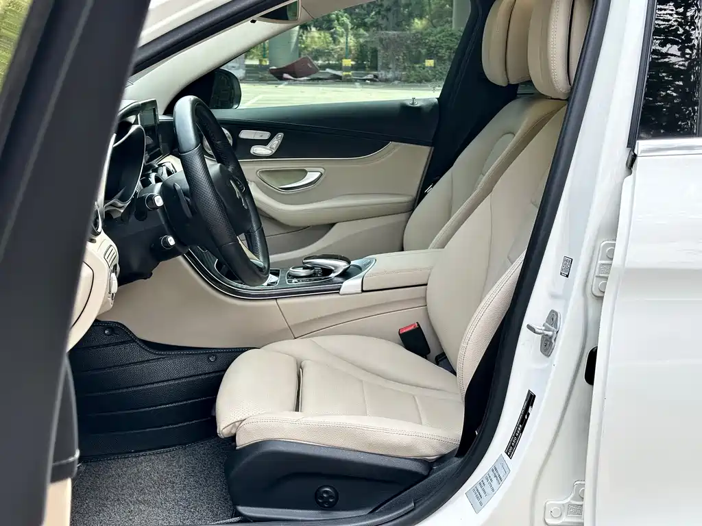 Mercedes-Benz C-Class 2015 — фото 9