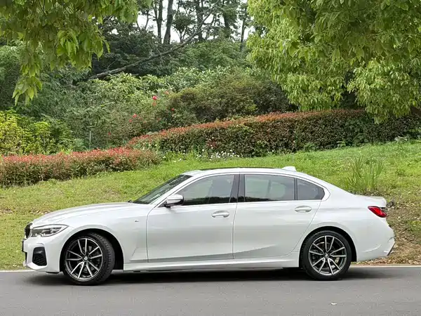 BMW 3 Series 2020