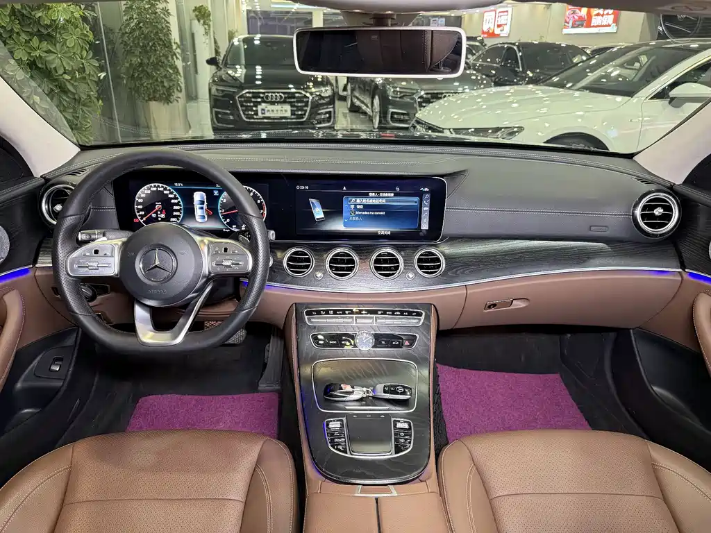 Mercedes-Benz E-Class 2019 — фото 17
