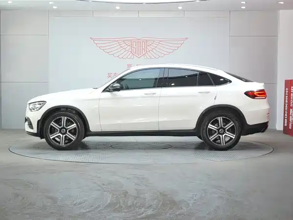Mercedes-Benz GLC Coupe 2022
