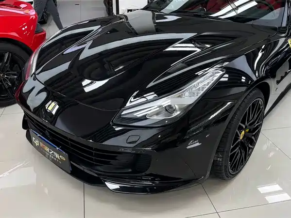 Ferrari GTC4Lusso 2017