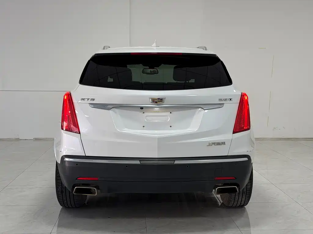 Cadillac XT5 2017 — фото 4