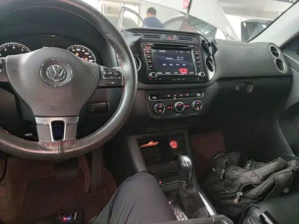 Volkswagen Tiguan 2016