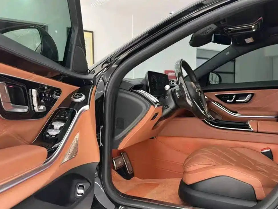 Mercedes-Benz S-Class 2023 — фото 6