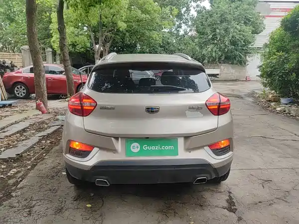Geely Emgrand GS 2016