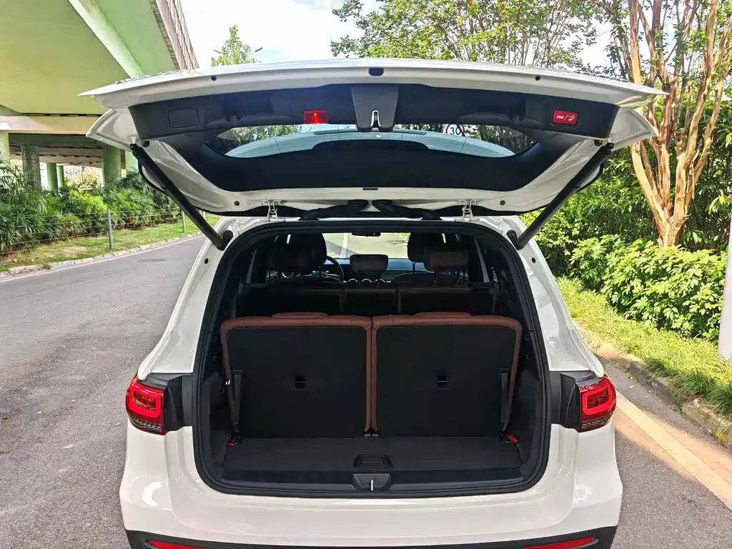 Mercedes-Benz GLB 2022 — фото 13