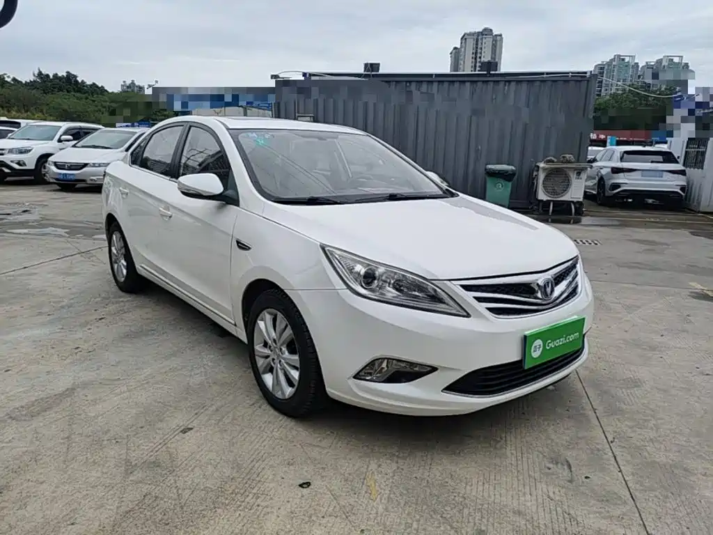 Changan Eado 2014 — фото 4