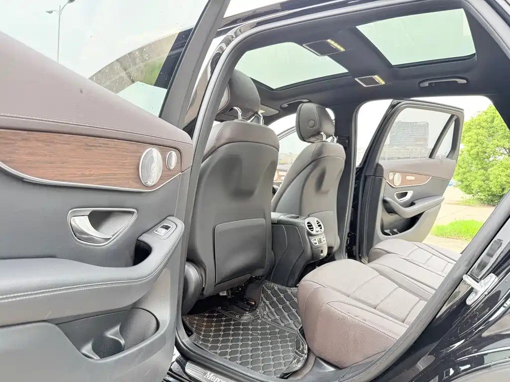 Mercedes-Benz GLC 2021 — фото 16