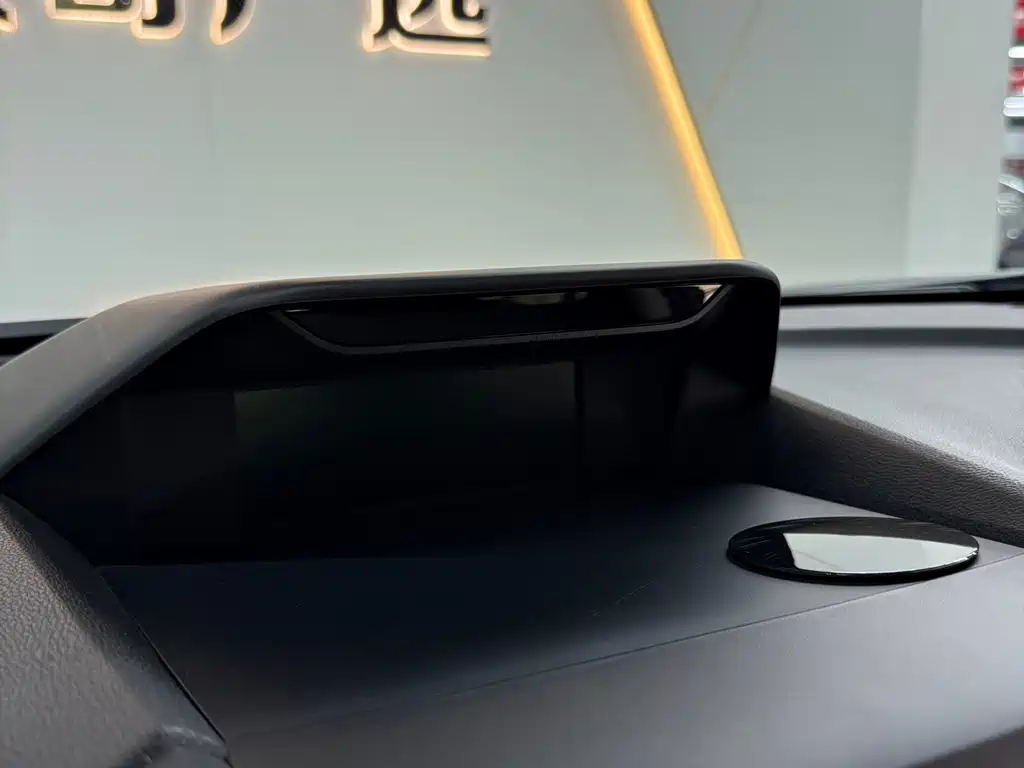 Subaru Forester 2025 — фото 16