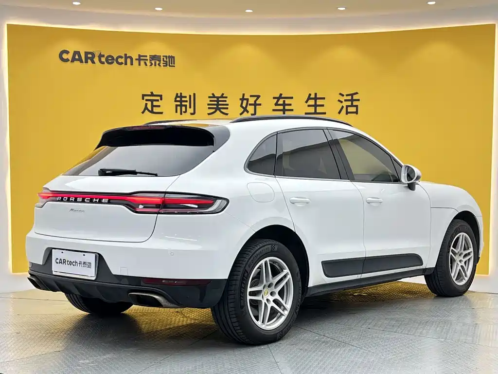 Porsche Macan 2021 — фото 29