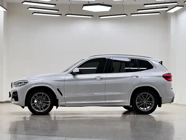 BMW X3 2021