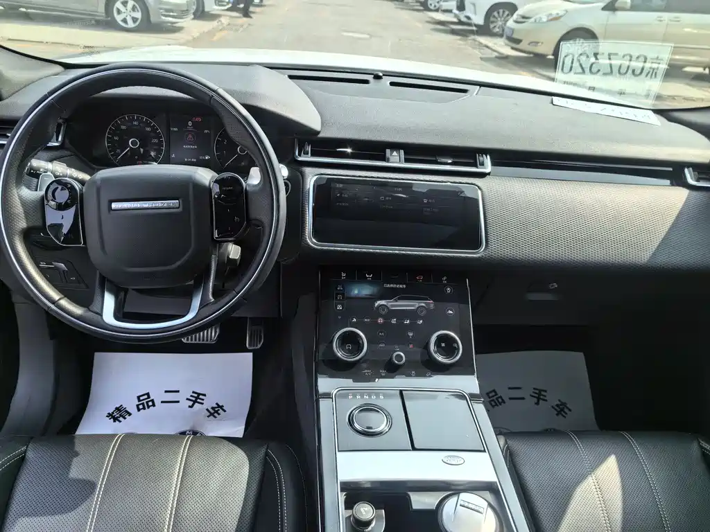 Land Rover Velar 2018 — фото 13