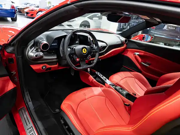 Ferrari F8 2022