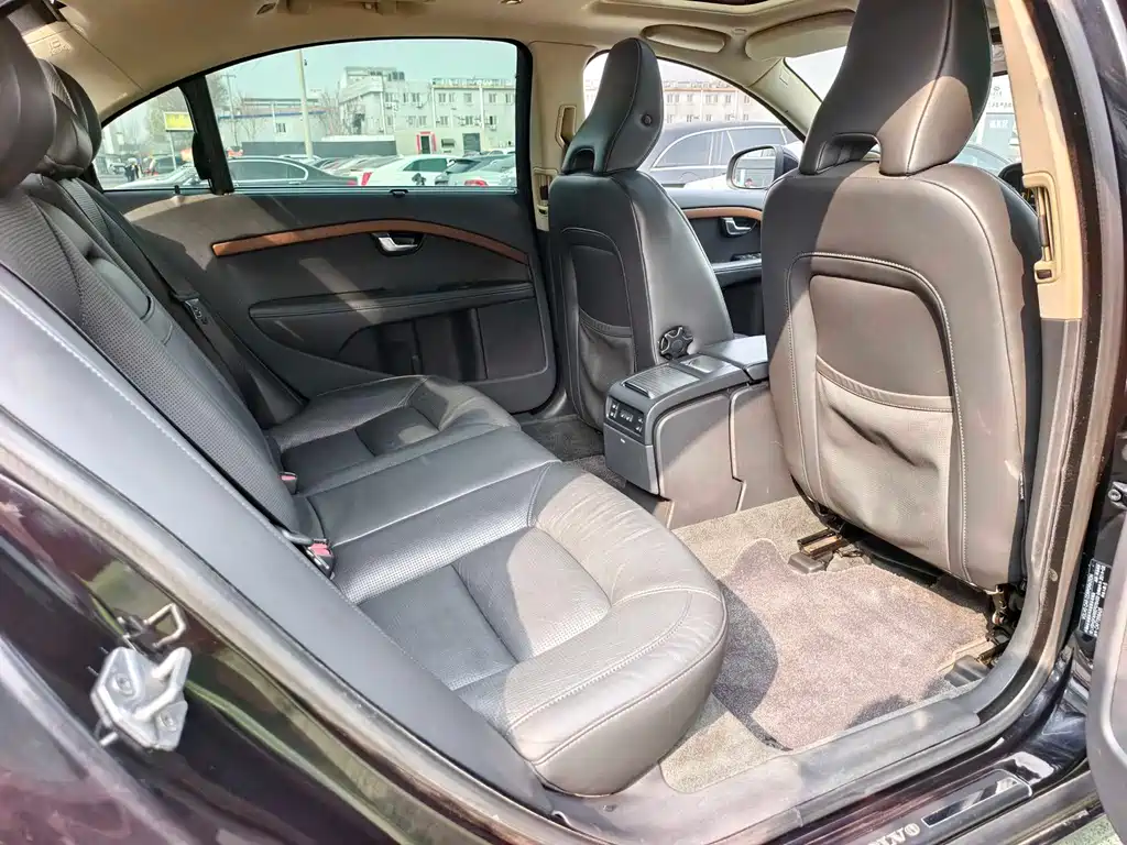 Volvo S80L 2015 — фото 15
