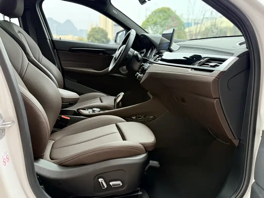 BMW X2 2020 — фото 12