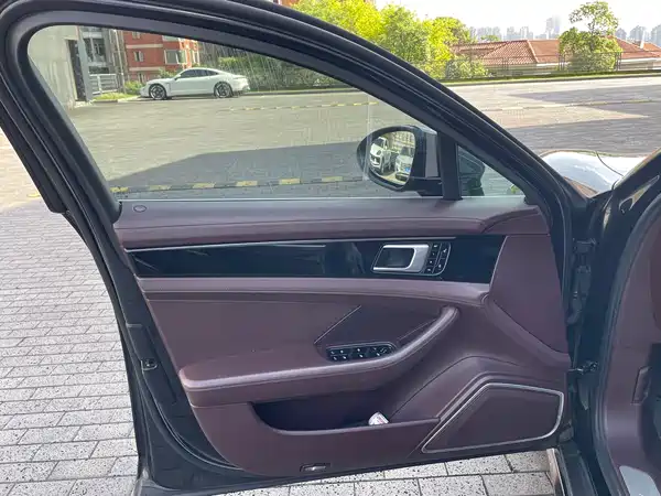 Porsche Panamera 2017